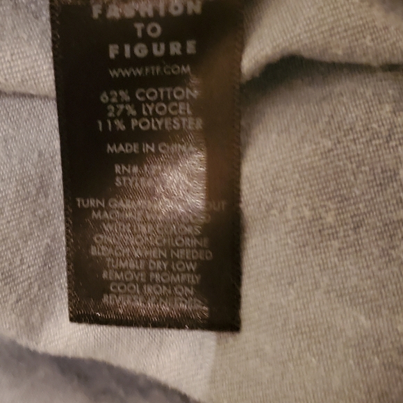 Fashion To Figure Indigo Tiedye Romper NEW - Picture 13 of 13